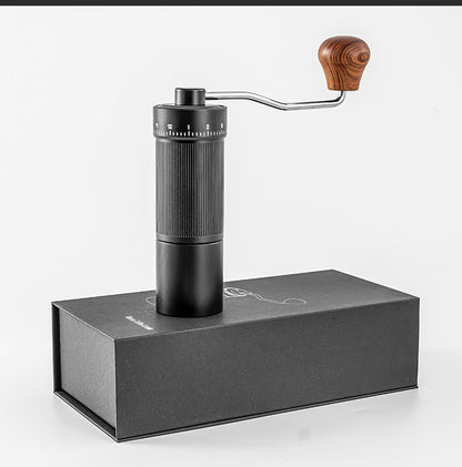 PG-0143 Hand bean grinder Coffee bean grinder Hand grinder coffee grinder steel core coffee grinder