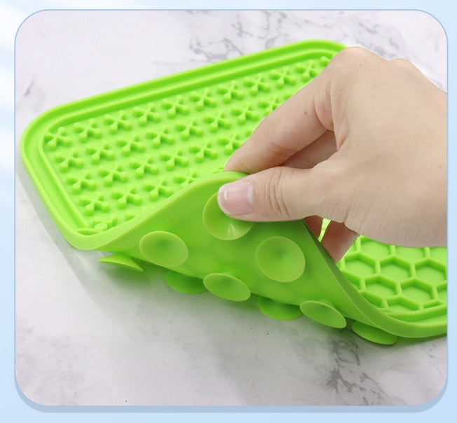 PG-0302  Licking plate & Scraper  Licking Mat for Dogs & Cats 2Psc Slow Feeder Dog Bowls Premium Licking Mat with Suction Cups for Dog&Cat Boredom Reducer Anxiety Relief Perfect for Bathing Grooming