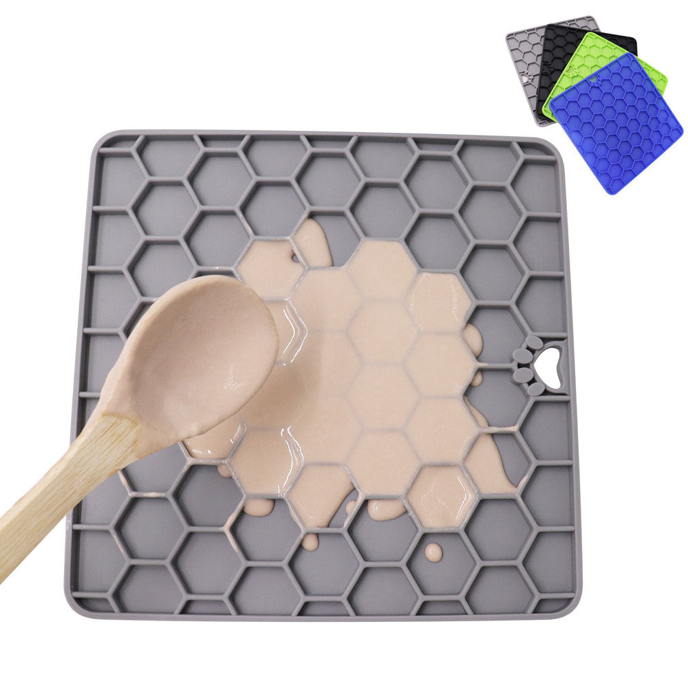 PG-0303  Licking plate  Licking Mat for Dogs & Cats  Slow Feeder Dog Bowls Premium Licking Mat with Suction Cups for Dog&Cat Boredom Reducer Anxiety Relief Perfect for Bathing Grooming